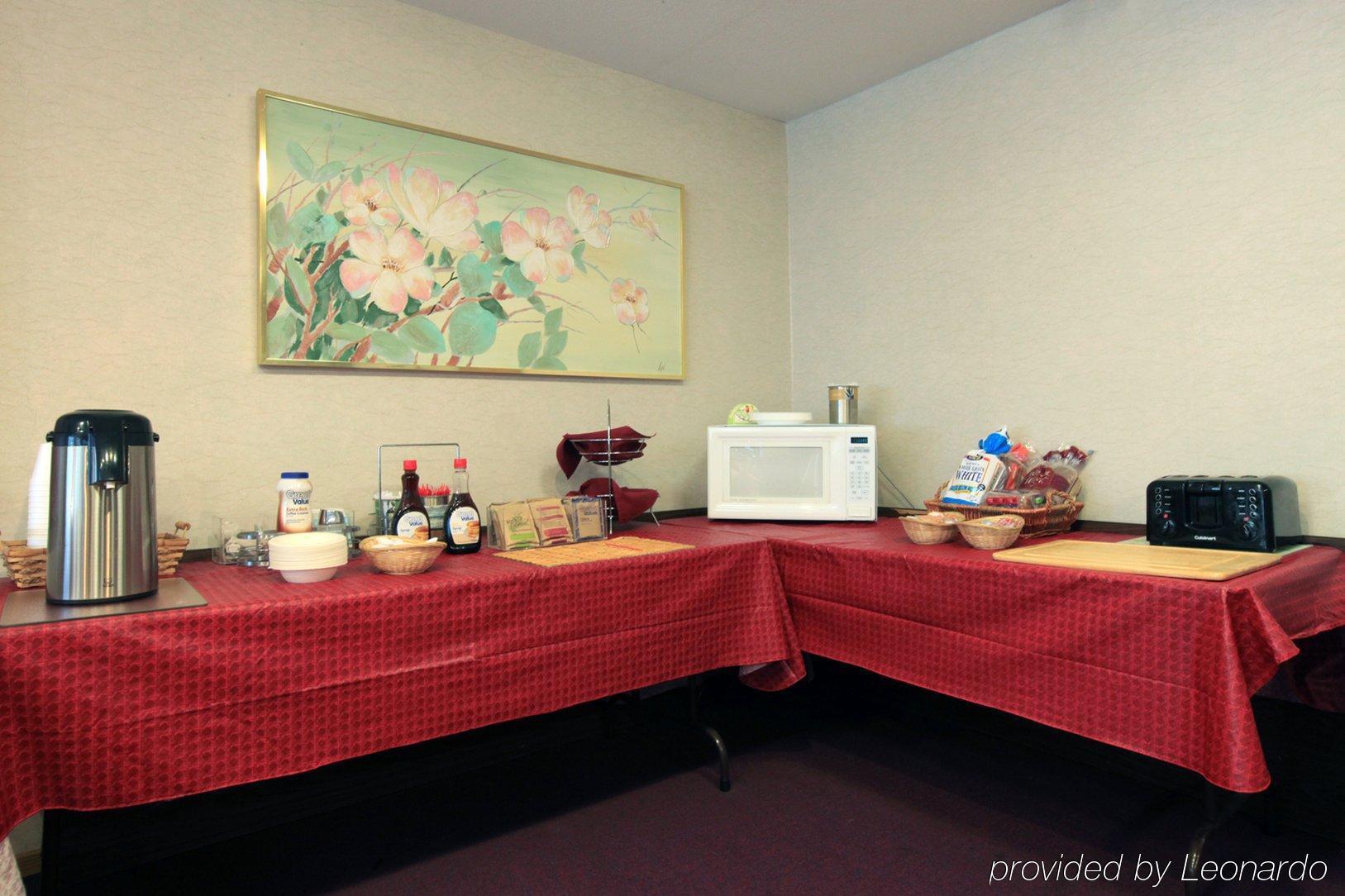 Americas Best Value Inn & Suites-Forest Grove/Hillsboro מסעדה תמונה