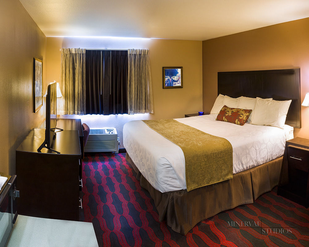 Americas Best Value Inn & Suites-Forest Grove/Hillsboro מראה חיצוני תמונה